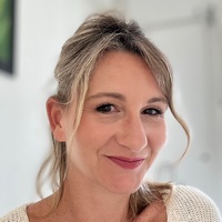 BETTINA LE DOUARIN